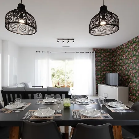 De Trouchaud Villa *